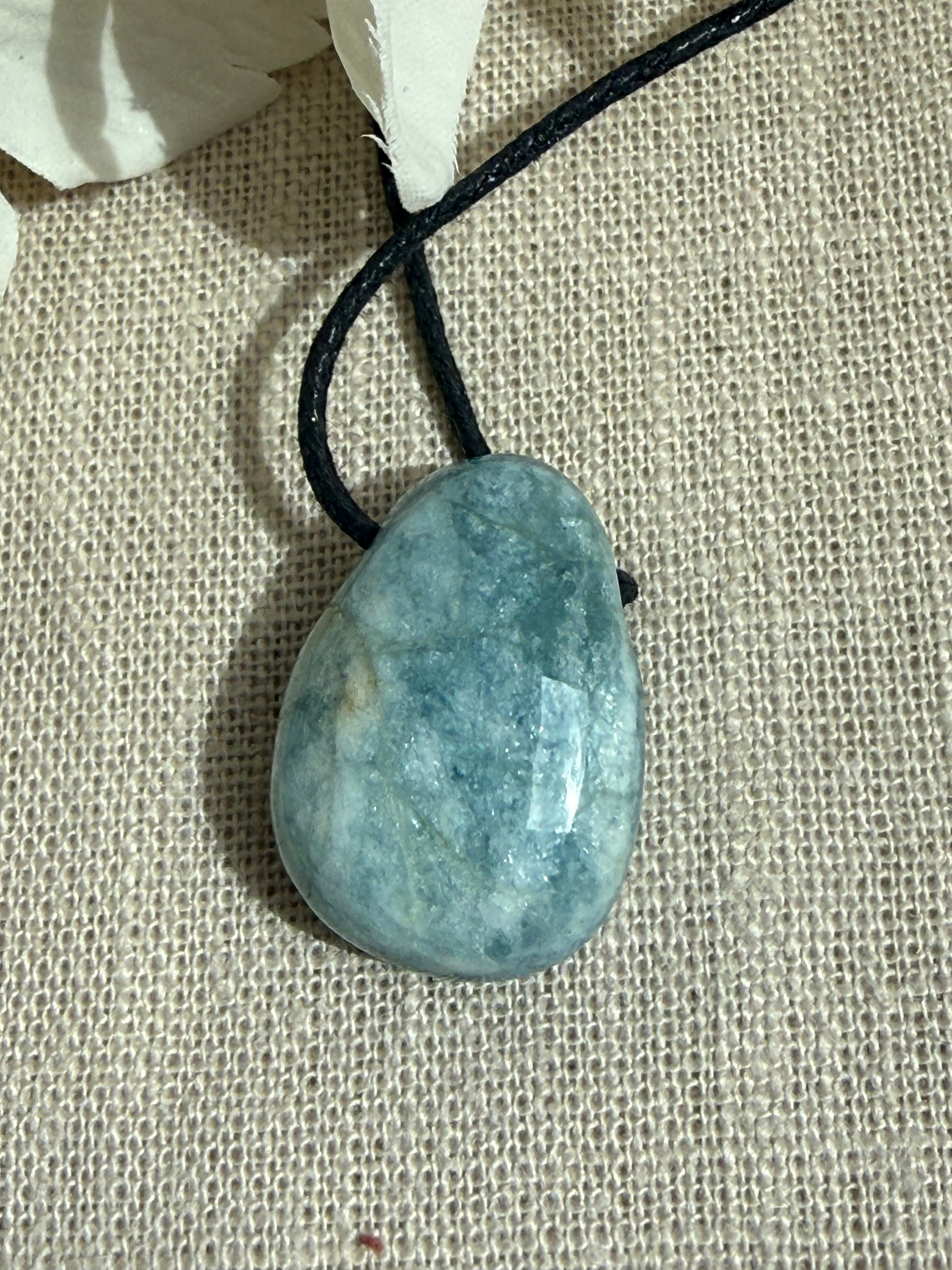 Aquamarin Tropfenanhänger